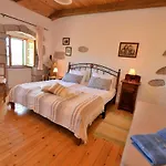 Case de vacanță House Mikleus
