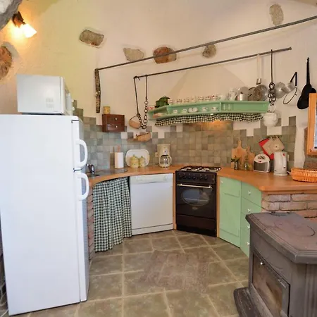 度假居 House Mikleus *